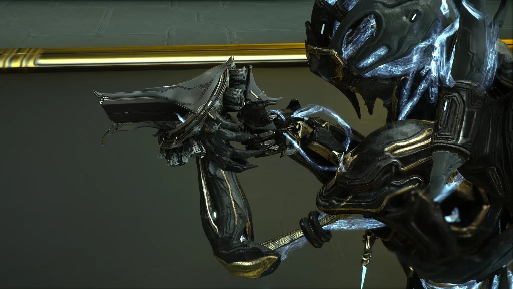 Laetum, a popular Warframe Incarnon Weapon Tier List, firing charged projectiles during a mission.